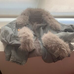 Faux Fur Trim Denim Jacket